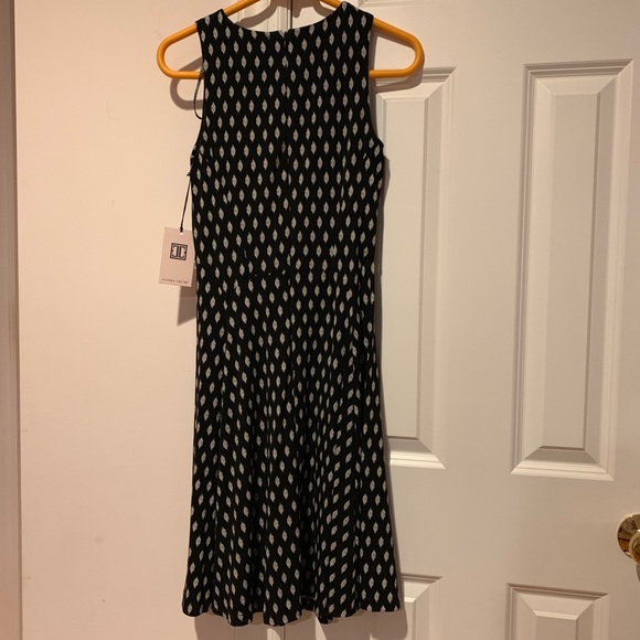 NWT Ivanka Trump Dress - Size XS - Picture 5 of 6